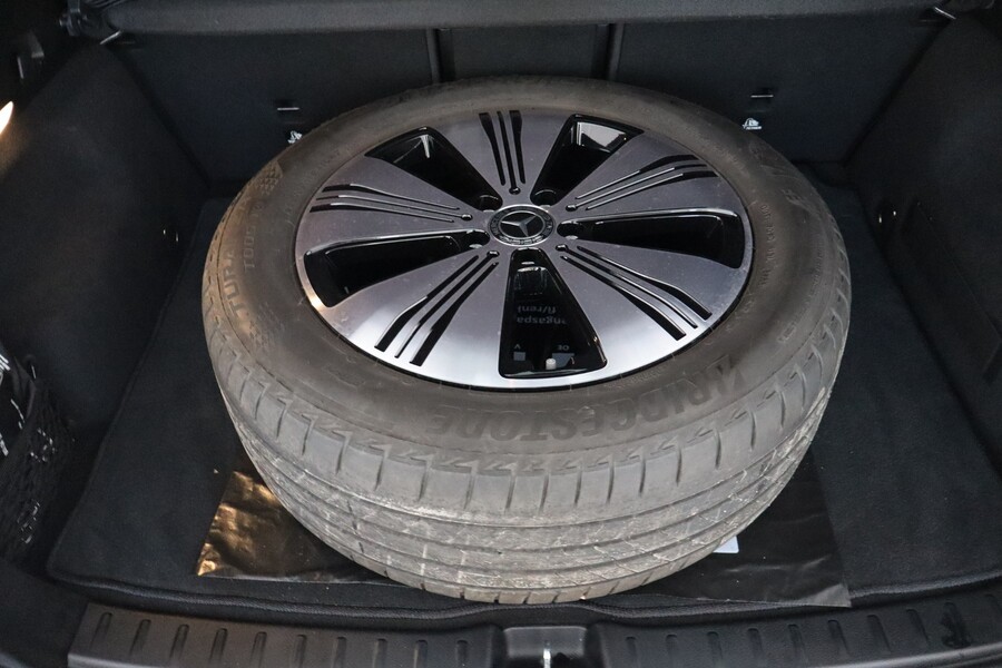 Mercedes-Benz EQA vaihtoauto