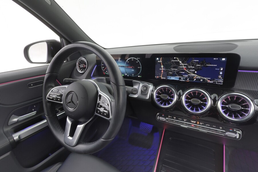 Mercedes-Benz EQB vaihtoauto