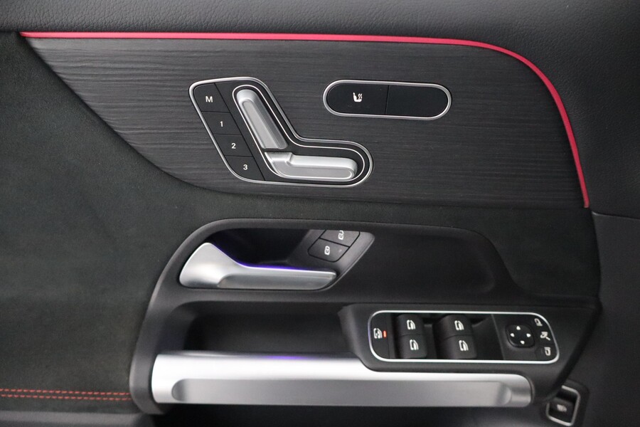 Mercedes-Benz GLB vaihtoauto