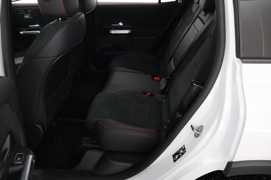 Mercedes-Benz GLB vaihtoauto