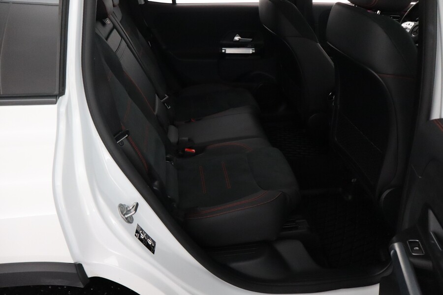 Mercedes-Benz GLB vaihtoauto