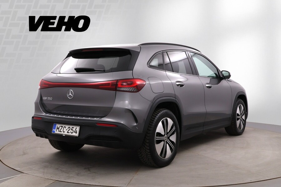 Mercedes-Benz EQA vaihtoauto