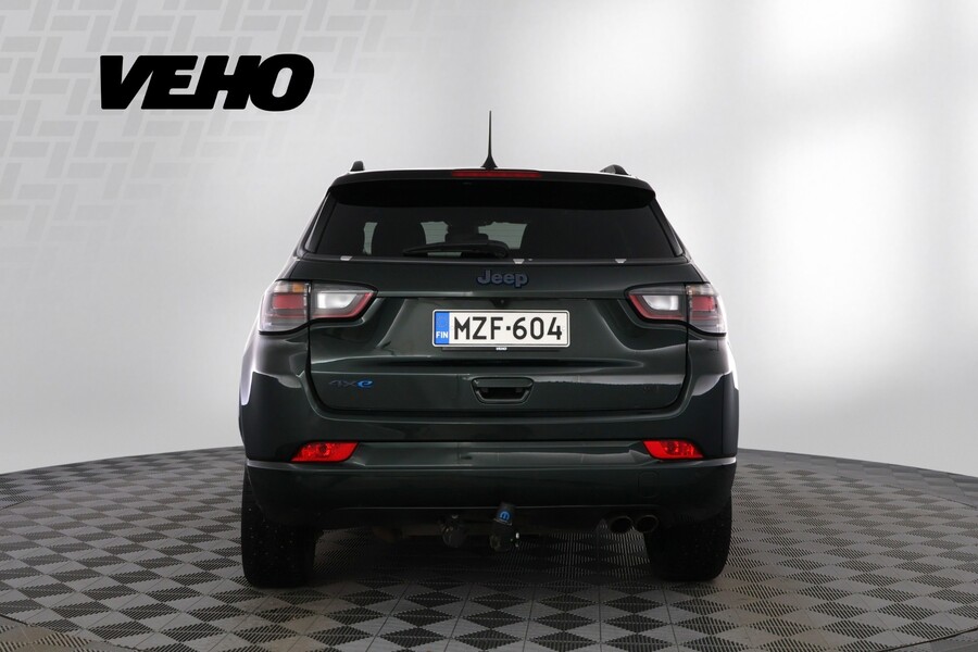 Jeep Compass vaihtoauto