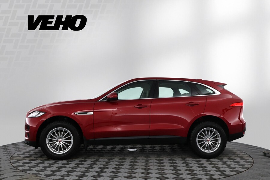 Jaguar F-PACE vaihtoauto