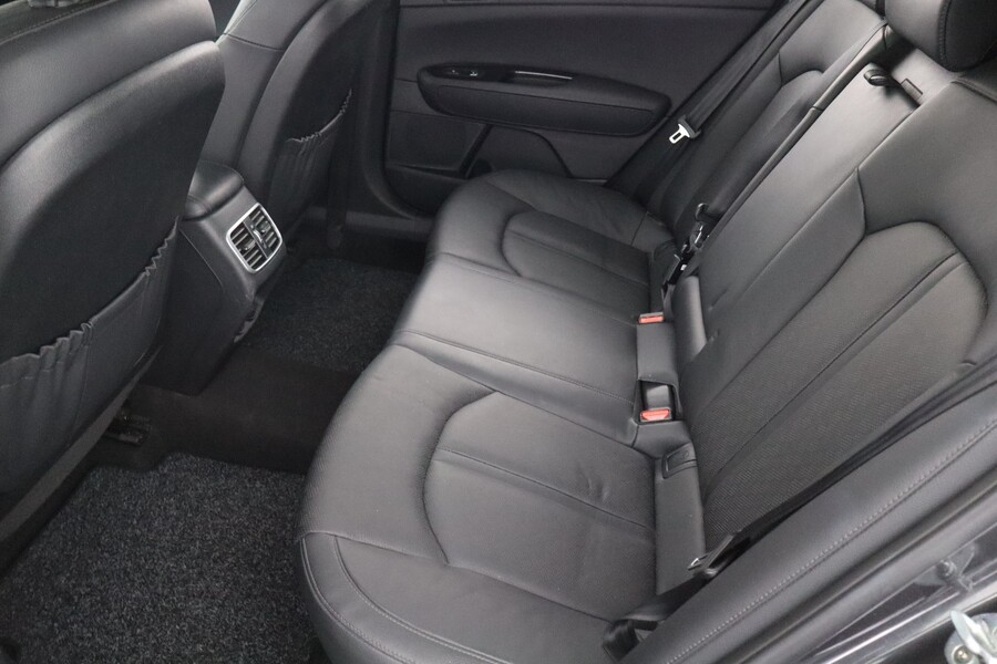 Kia Optima vaihtoauto