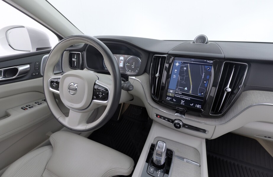 Volvo XC60 vaihtoauto