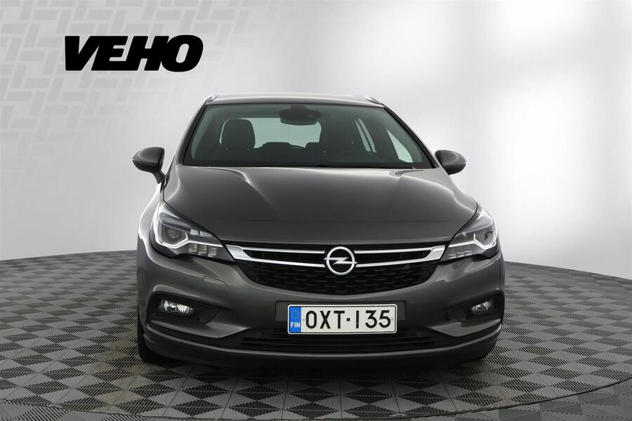 Opel Astra vaihtoauto