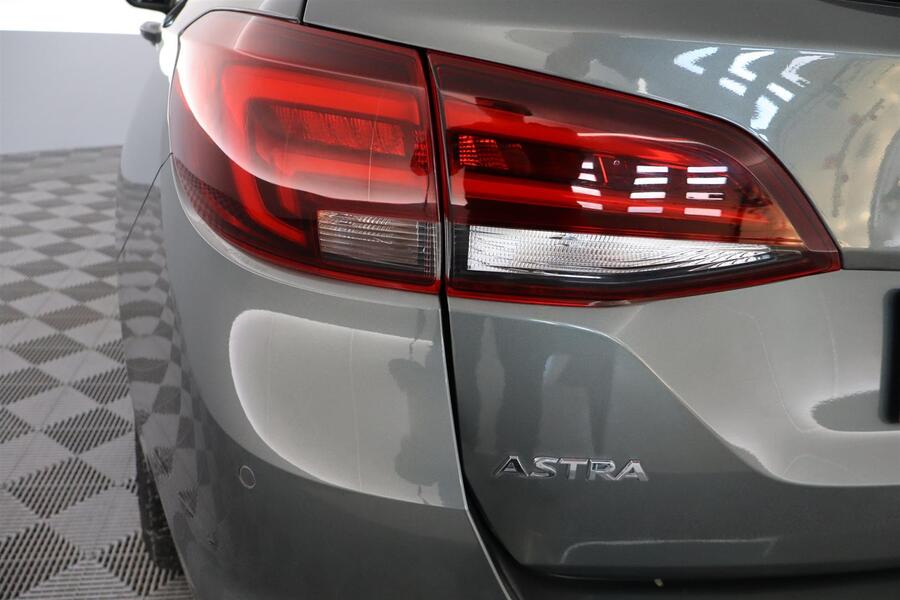 Opel Astra vaihtoauto