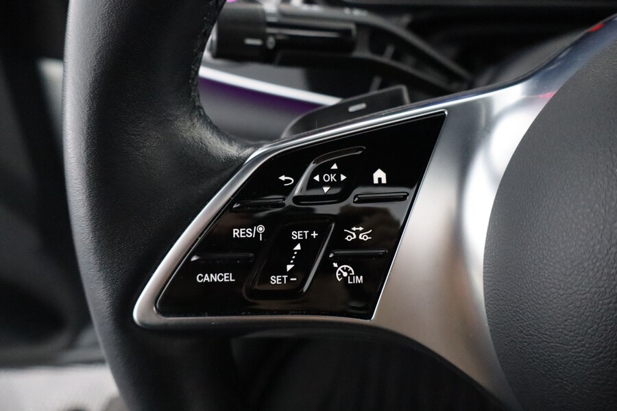 Mercedes-Benz EQE vaihtoauto