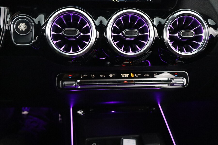 Mercedes-Benz GLA vaihtoauto