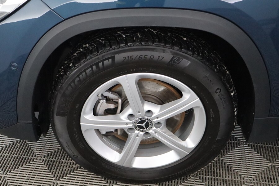 Mercedes-Benz GLA vaihtoauto