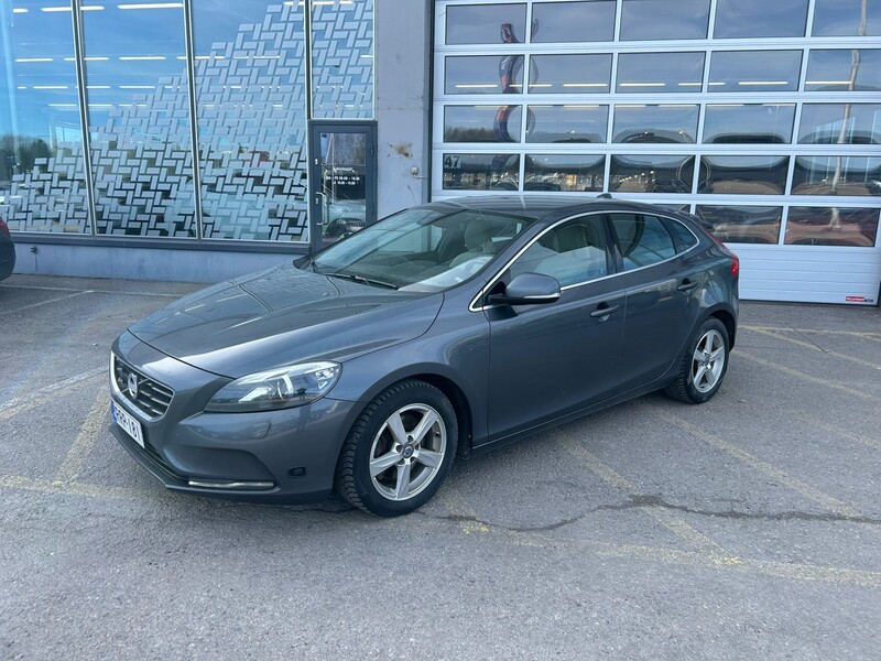 Volvo V40 vaihtoauto