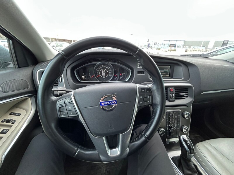 Volvo V40 vaihtoauto