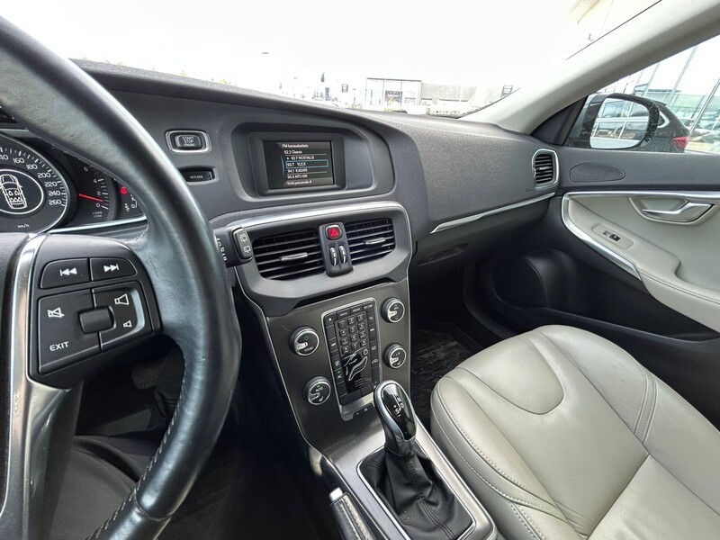 Volvo V40 vaihtoauto