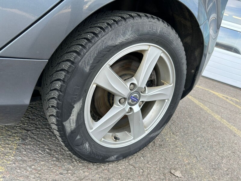 Volvo V40 vaihtoauto