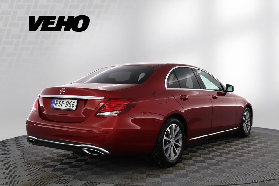 Mercedes-Benz E vaihtoauto