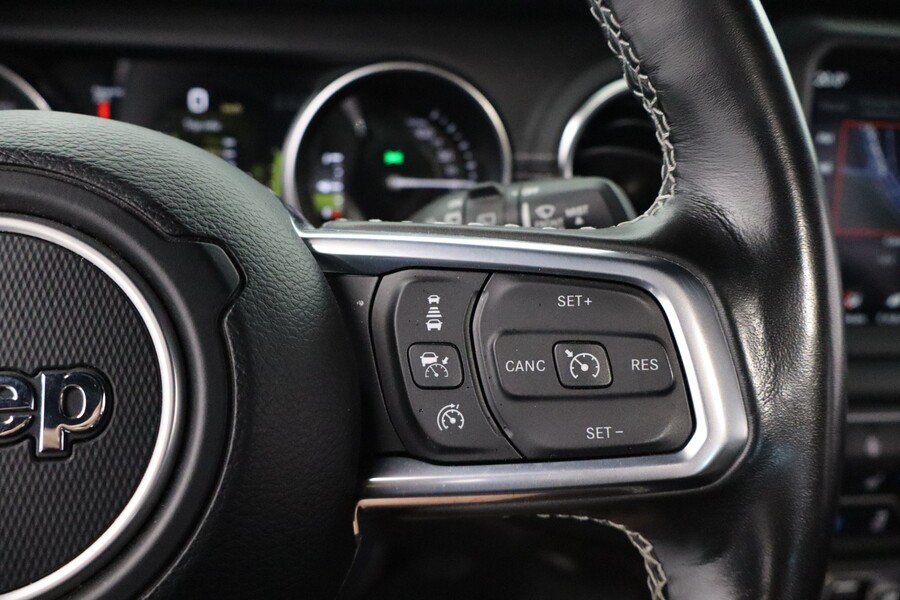 Jeep Wrangler vaihtoauto