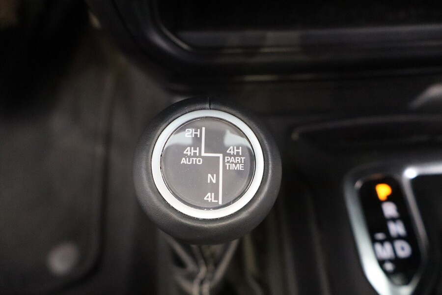 Jeep Wrangler vaihtoauto