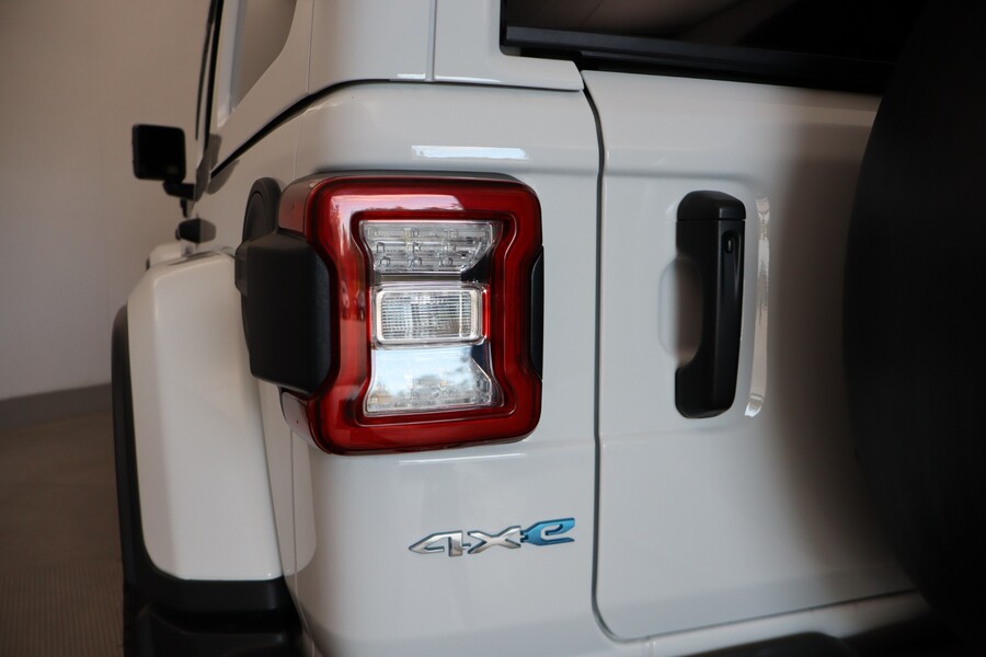 Jeep Wrangler vaihtoauto