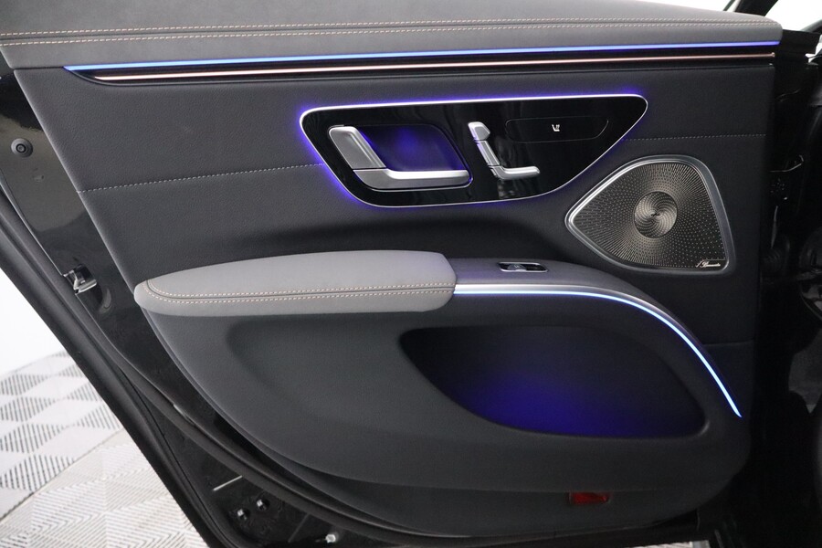 Mercedes-Benz EQS vaihtoauto