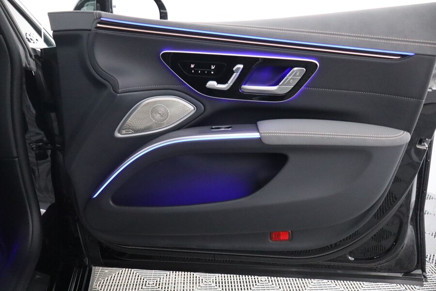 Mercedes-Benz EQS vaihtoauto