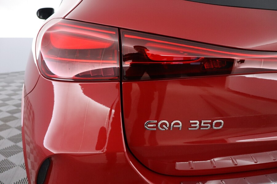 Mercedes-Benz EQA vaihtoauto