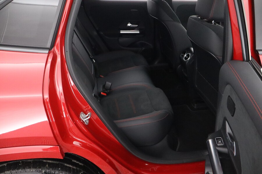 Mercedes-Benz EQA vaihtoauto