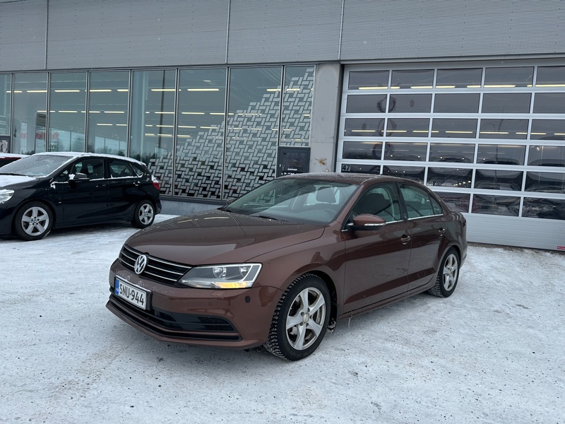 Volkswagen Jetta vaihtoauto
