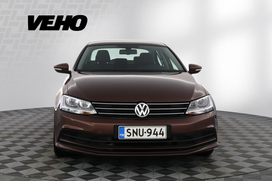 Volkswagen Jetta vaihtoauto