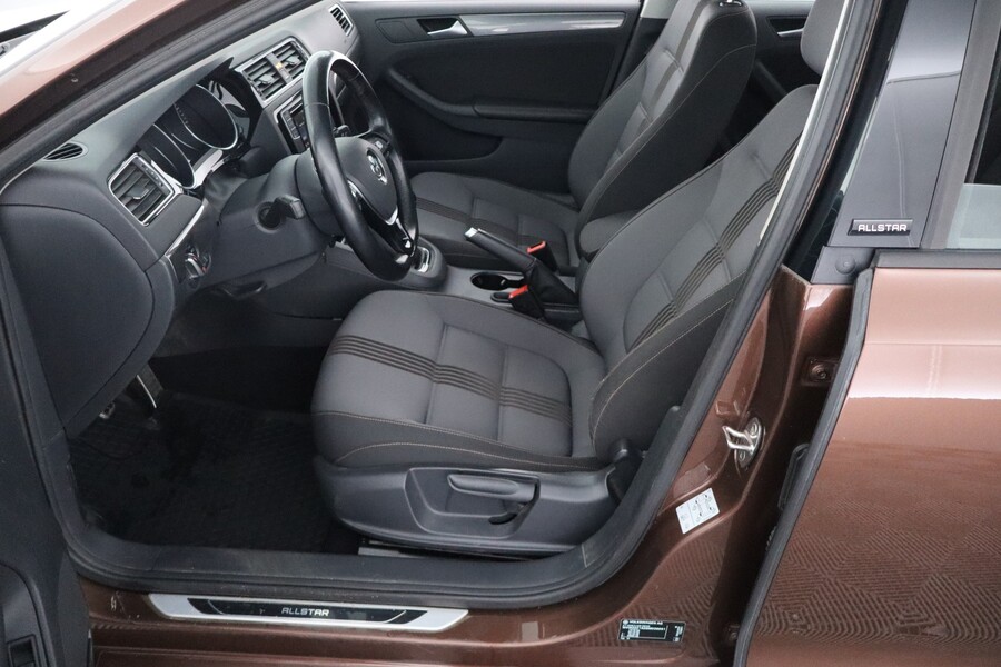 Volkswagen Jetta vaihtoauto