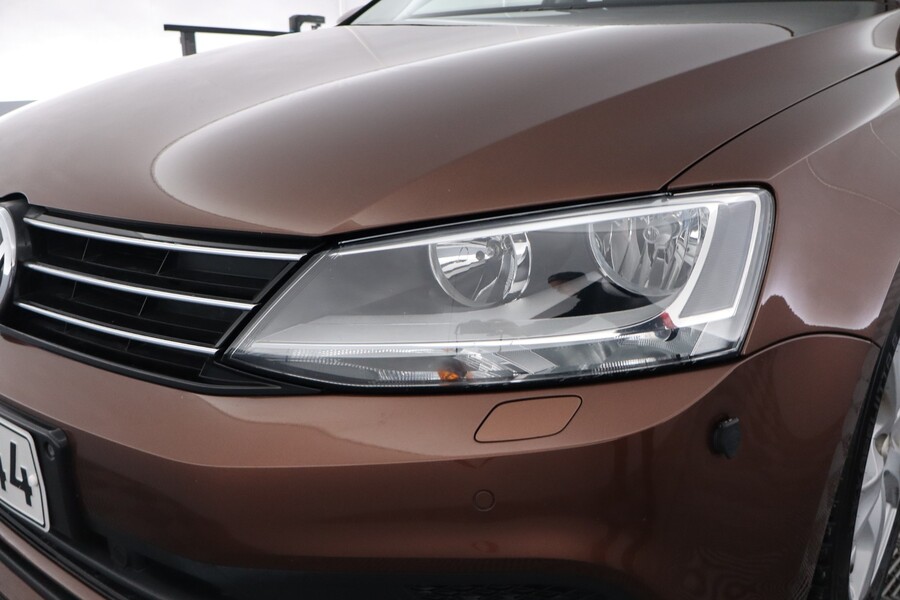 Volkswagen Jetta vaihtoauto