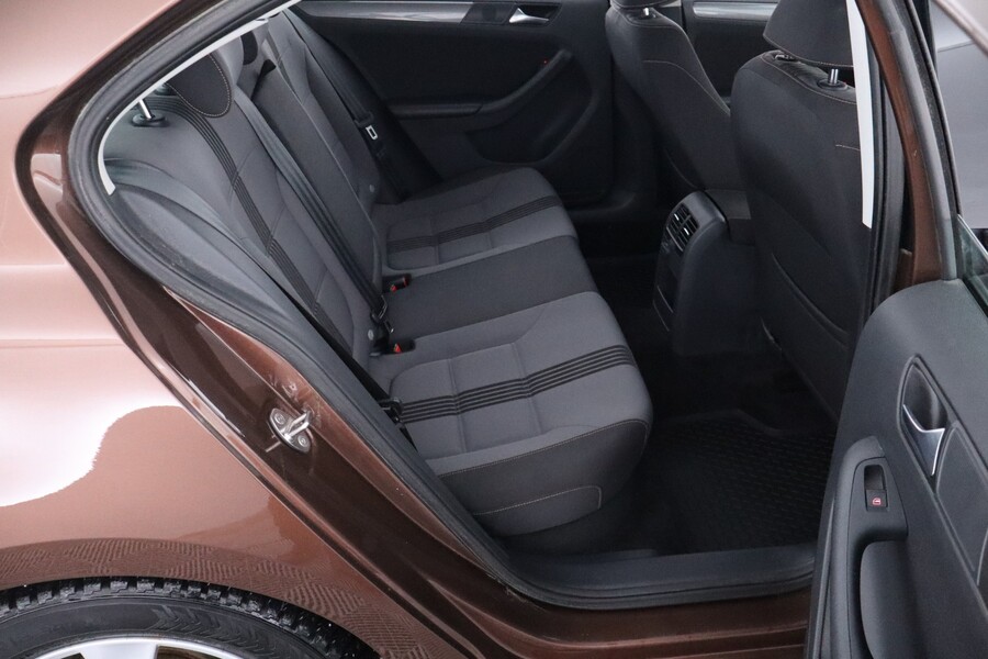 Volkswagen Jetta vaihtoauto