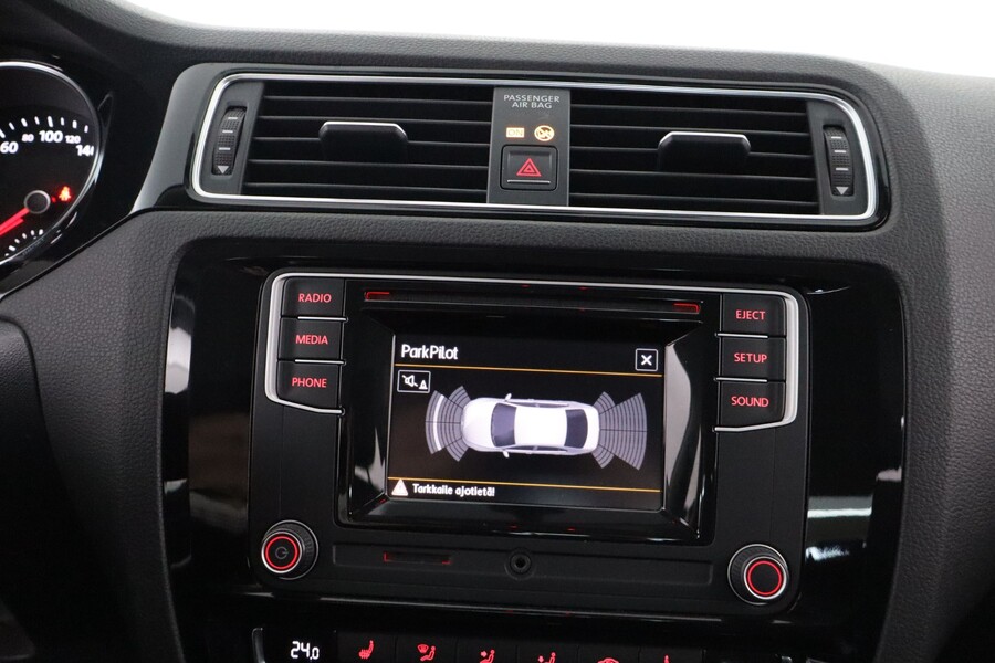 Volkswagen Jetta vaihtoauto