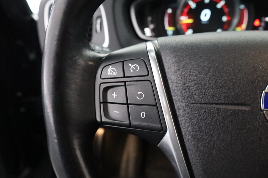 Volvo V40 vaihtoauto