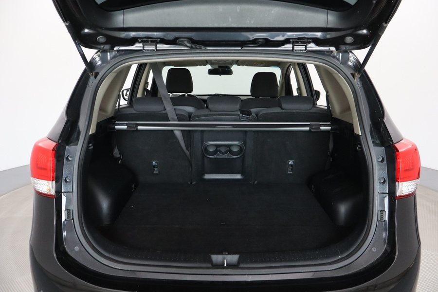 Kia Carens vaihtoauto