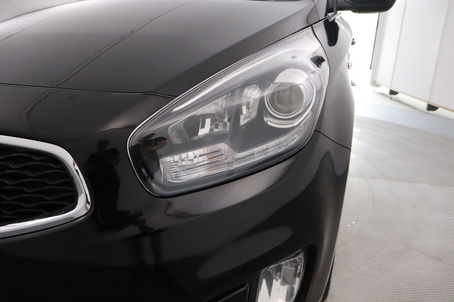Kia Carens vaihtoauto