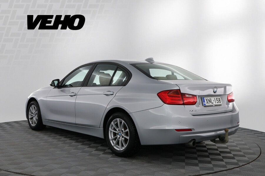 BMW 320 vaihtoauto