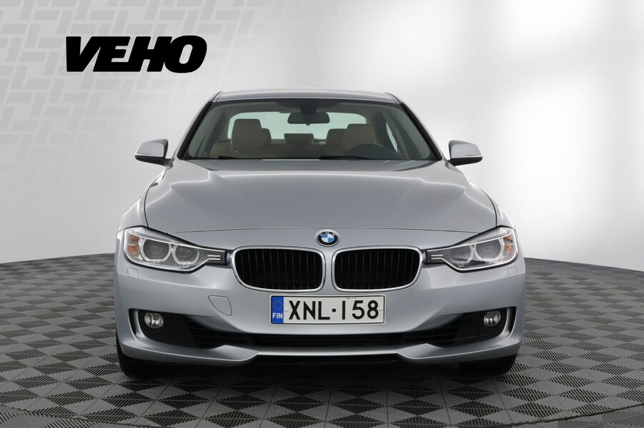 BMW 320 vaihtoauto