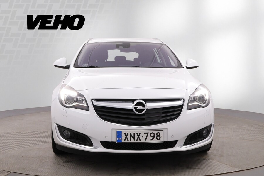 Opel Insignia vaihtoauto
