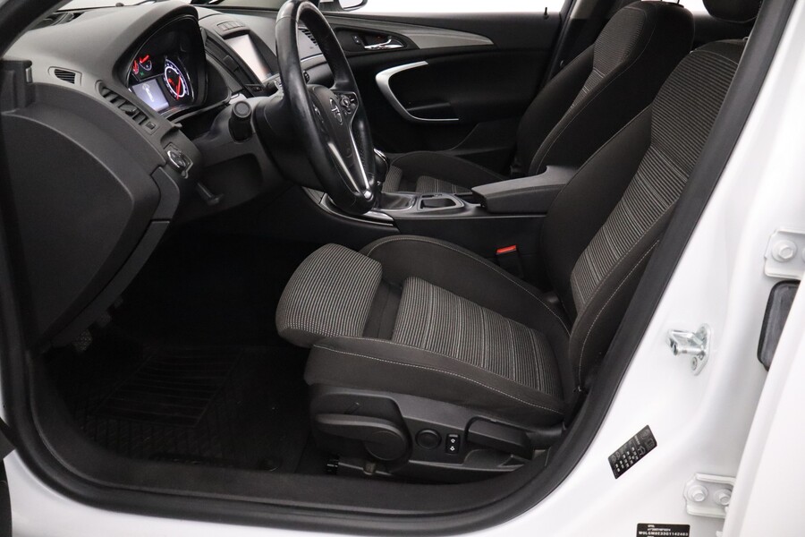 Opel Insignia vaihtoauto