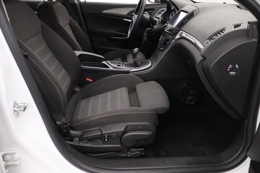 Opel Insignia vaihtoauto