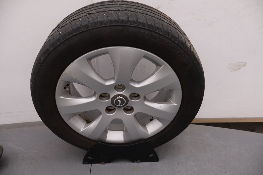 Opel Insignia vaihtoauto