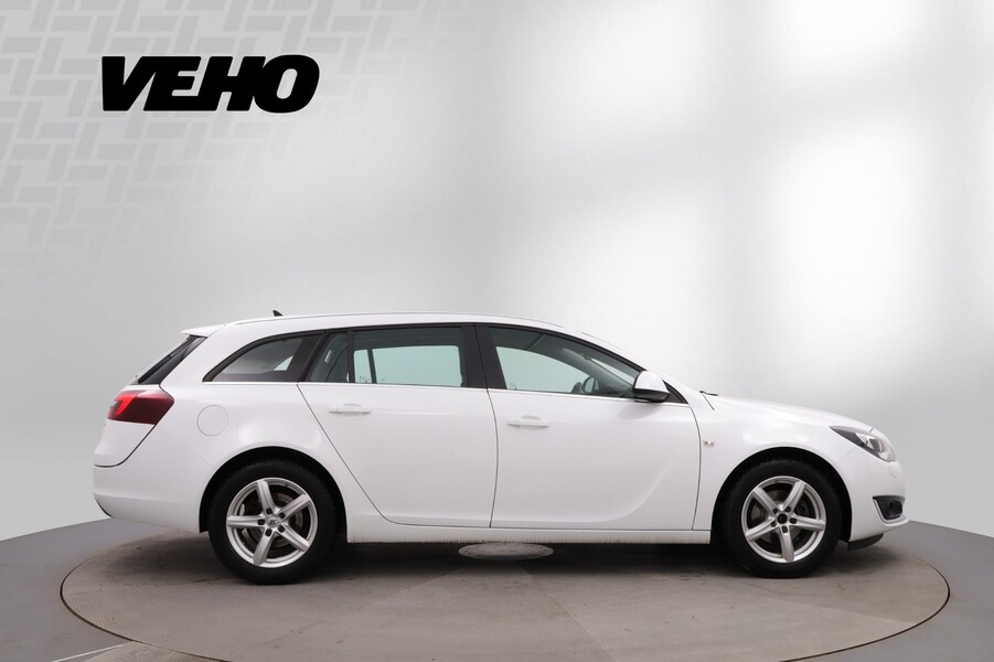 Opel Insignia vaihtoauto