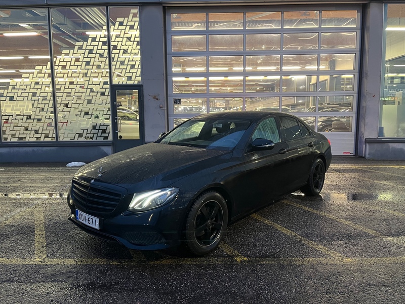 Mercedes-Benz E vaihtoauto