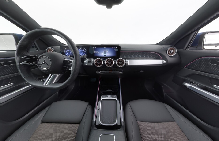 Mercedes-Benz EQB vaihtoauto