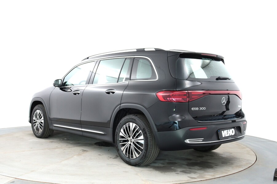 Mercedes-Benz EQB vaihtoauto
