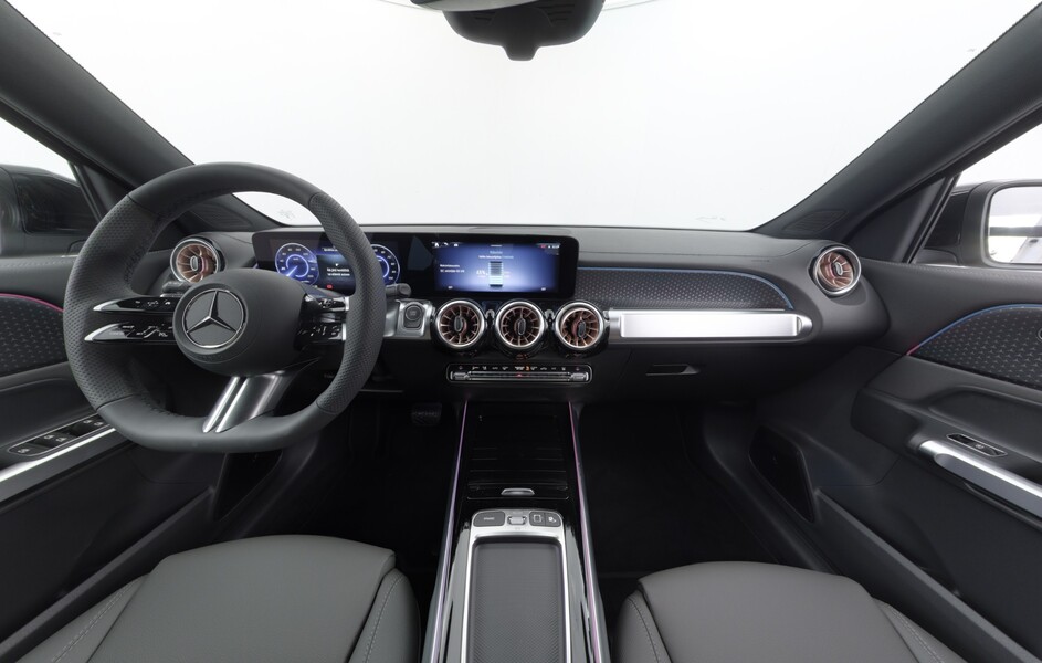 Mercedes-Benz EQB vaihtoauto