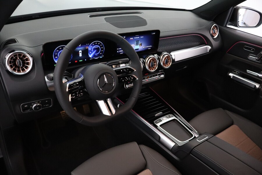 Mercedes-Benz EQB vaihtoauto