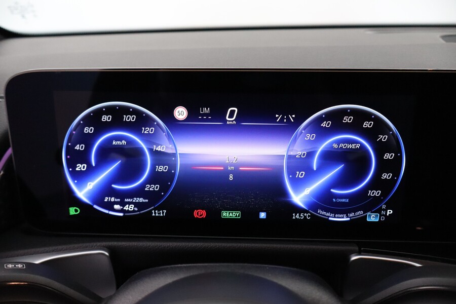 Mercedes-Benz EQB vaihtoauto