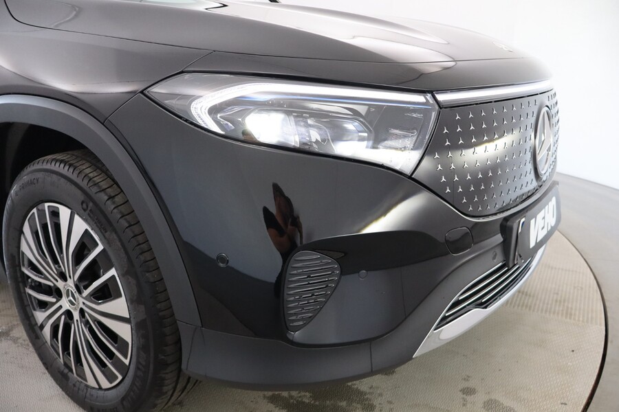 Mercedes-Benz EQB vaihtoauto